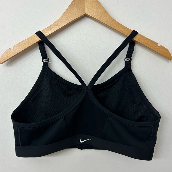 NIKE, Front Zip, Sports Bra, Mesh Back, Adjustable Straps, Size Large - Picture 5 of 5